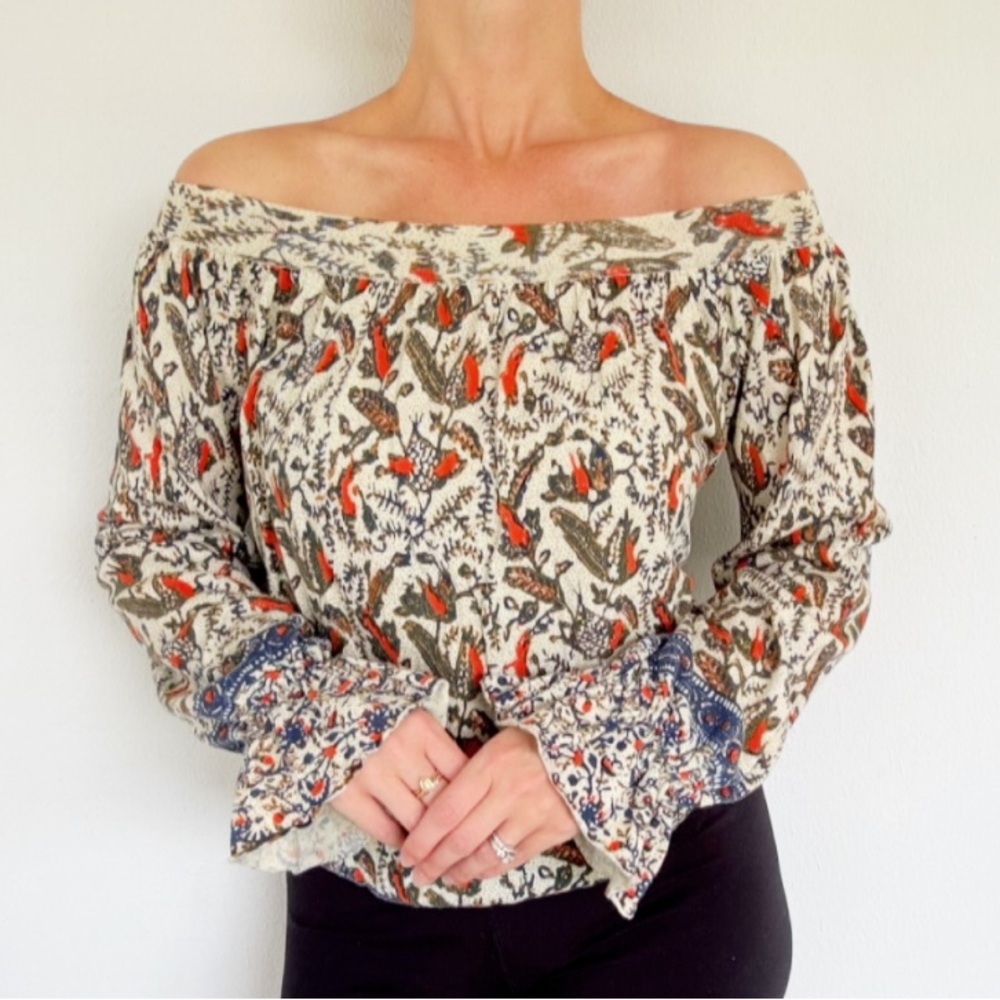 Cynthia Rowley cream red boho print off-shoulder bell sleeve blouse size medium